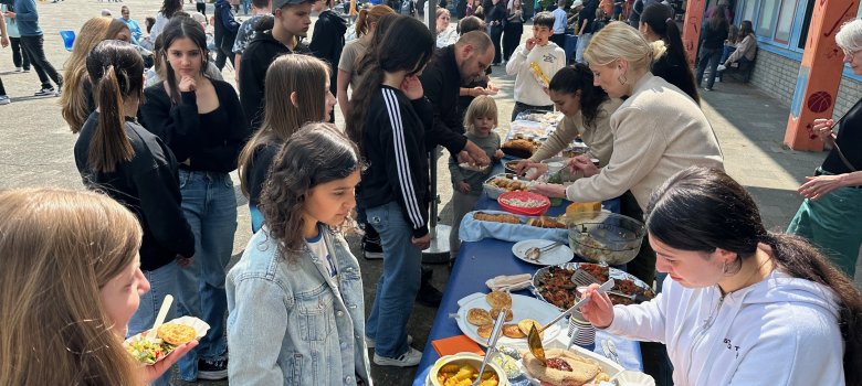 Bohatý raut ke Dni Evropy ve všeobecné škole v Gronau